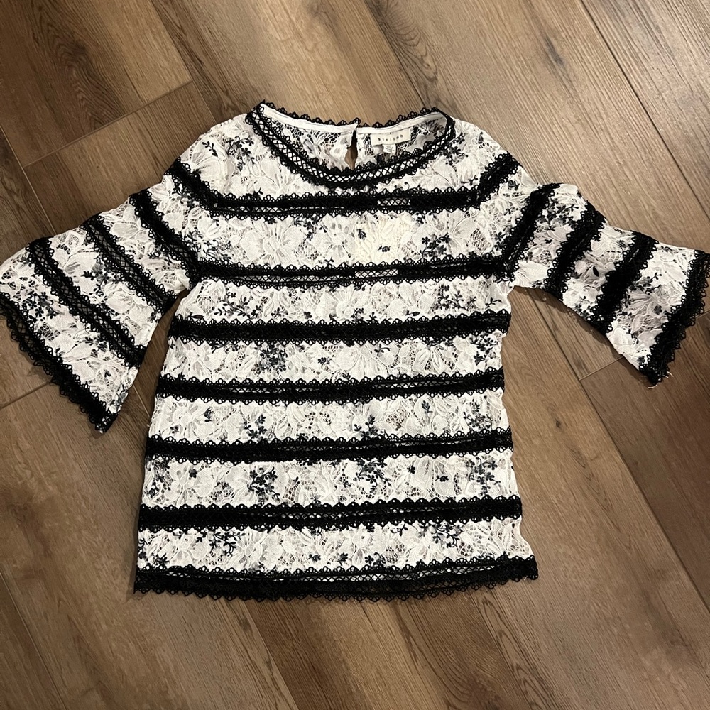 Stellah lace shirt